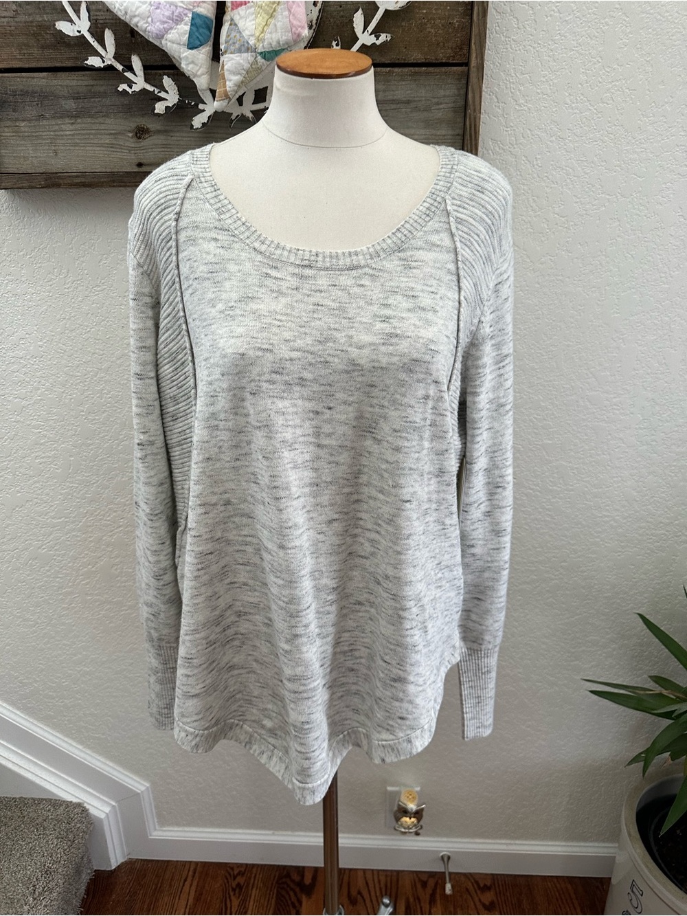 RD Style Stitch Fix Exclusive McKinley gray sweater size XL NWT